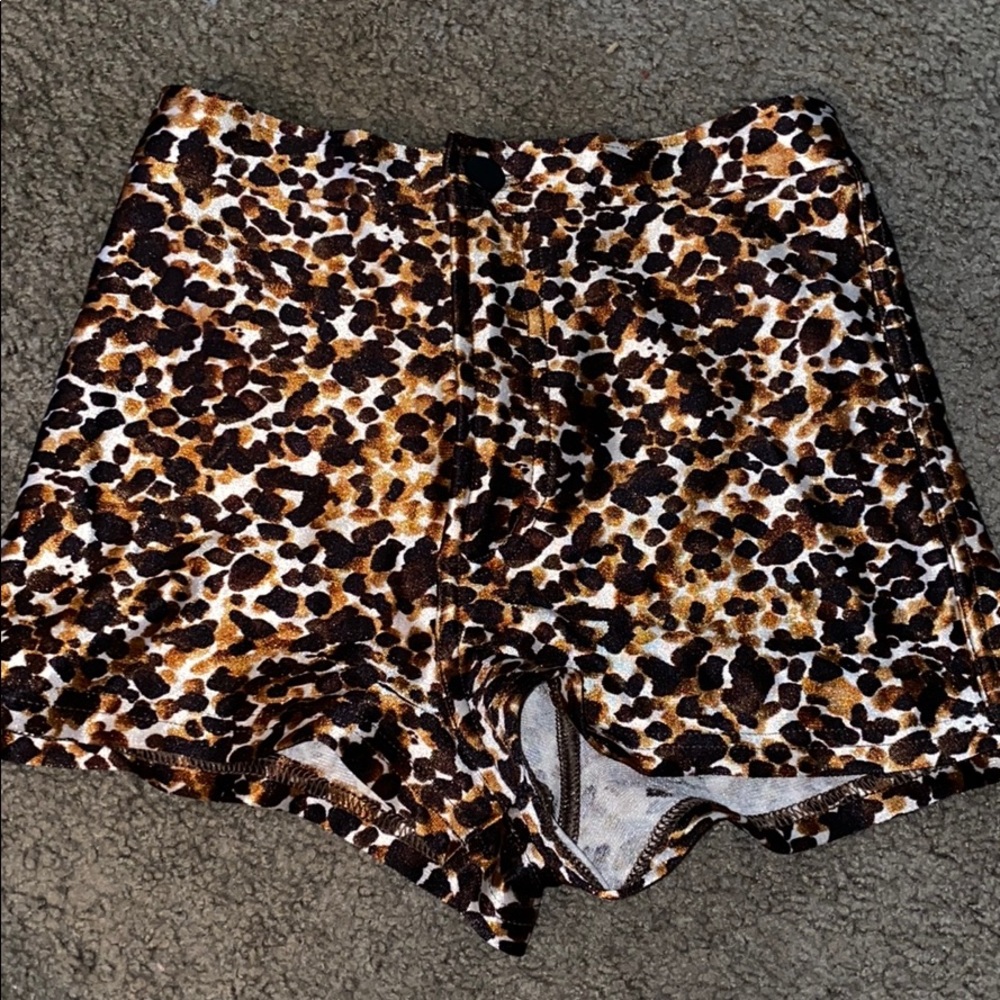 Leopard print high waisted shorts